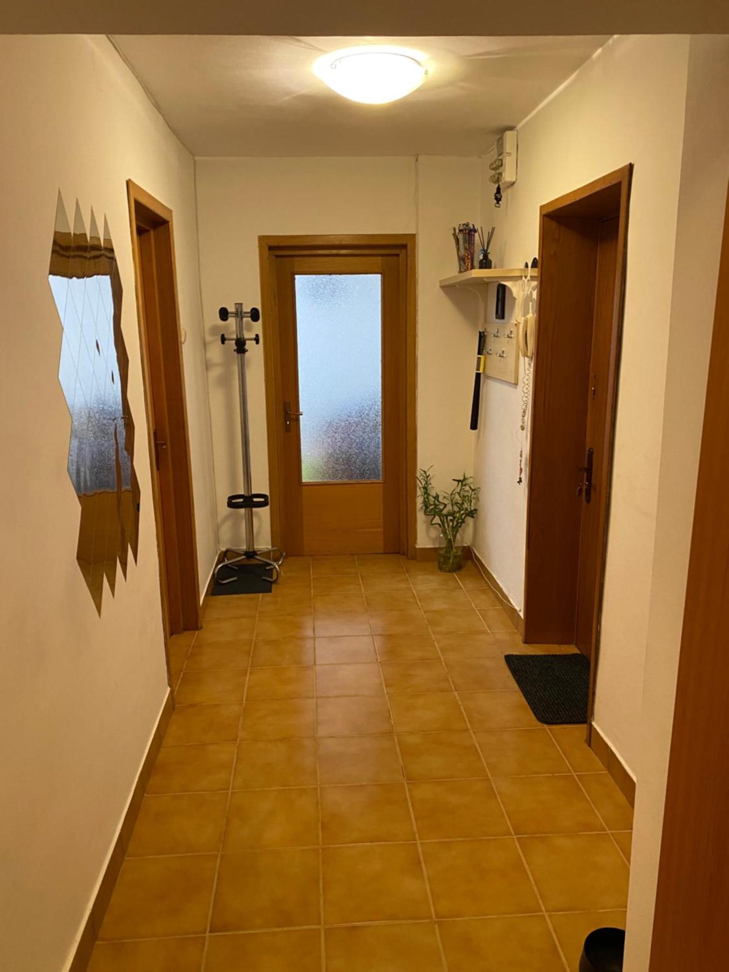 Central Relaxation Apartment Bukares Bagian luar foto