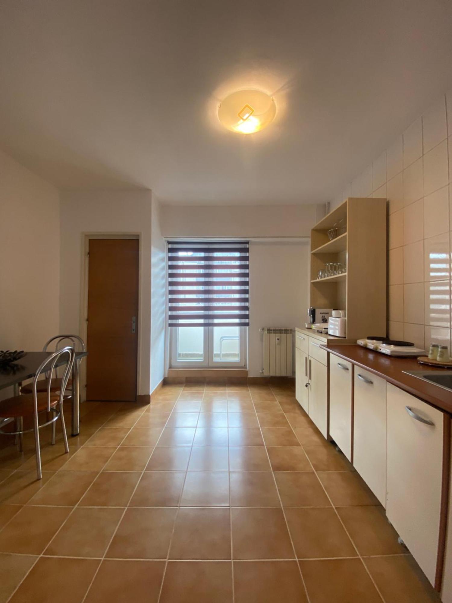 Central Relaxation Apartment Bukares Bagian luar foto
